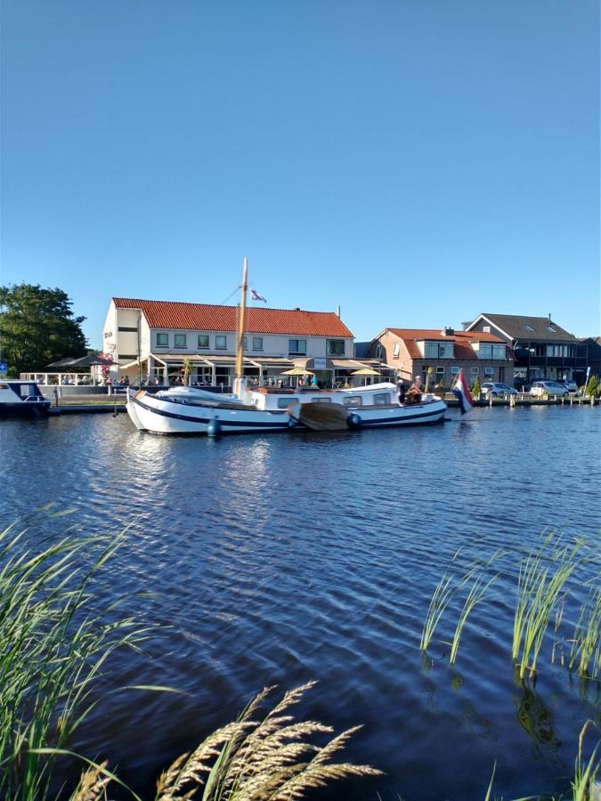 B&Bslapenopeeneiland Kaag Exterior photo