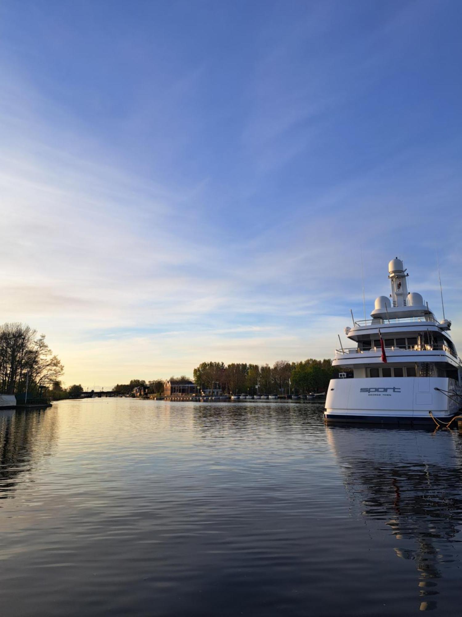 B&Bslapenopeeneiland Kaag Exterior photo